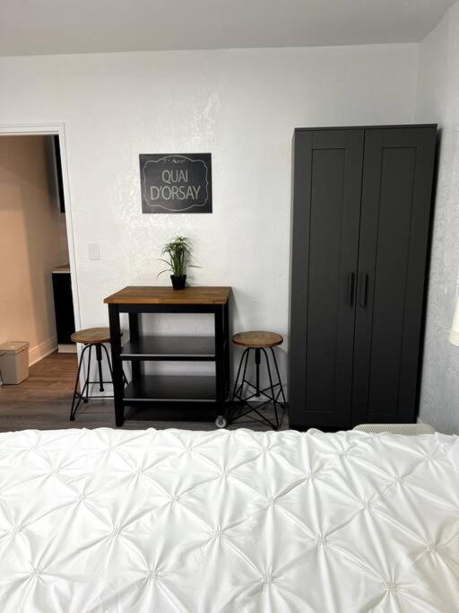 Nice And Cozy Guest House Miami Exterior foto